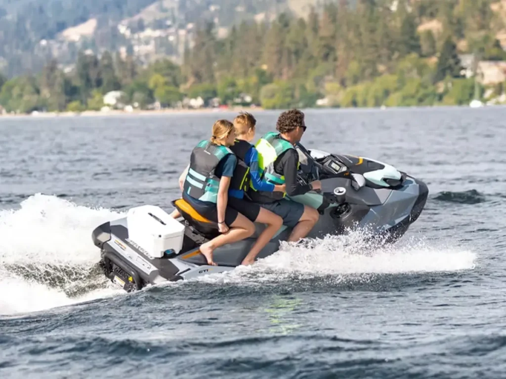 MORGAN`s WATER SPORTS_ _ JETSKI